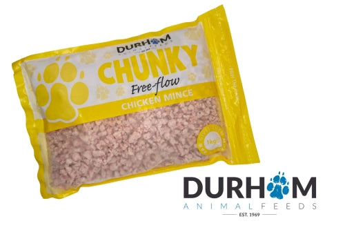 Hilltop Pet Food Durham Chunky Free Flow Chicken Mince (1kg) with a yellow and white label.
