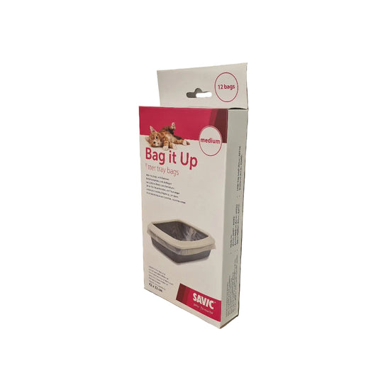 Savic Bag it Up litter tray bags in a medium size, shown in its original retail packaging against a solid white background.