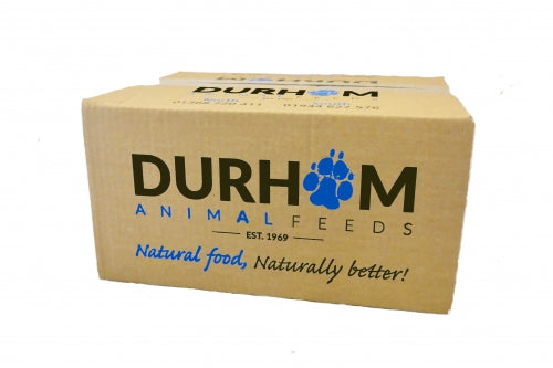 A Hilltop Pet Food box with Lamb Mince 454g (Durham), raw dog food, and the slogan Natural food, Naturally better!.